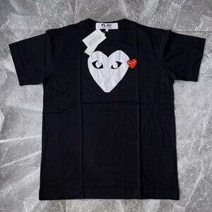 CDG Play Comme Des Garcons Mens T-s  Medium